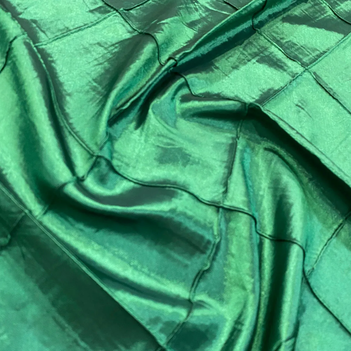4" Pintuck Taffeta Wholesale Fabric in Hunter Green