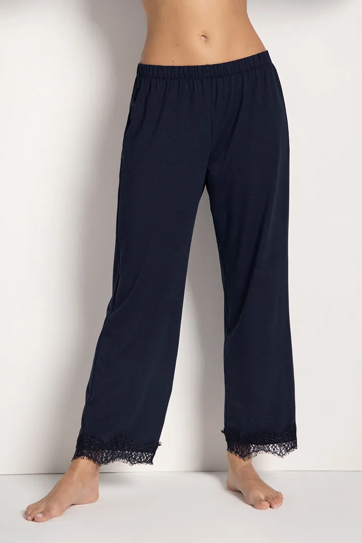 Capri pants