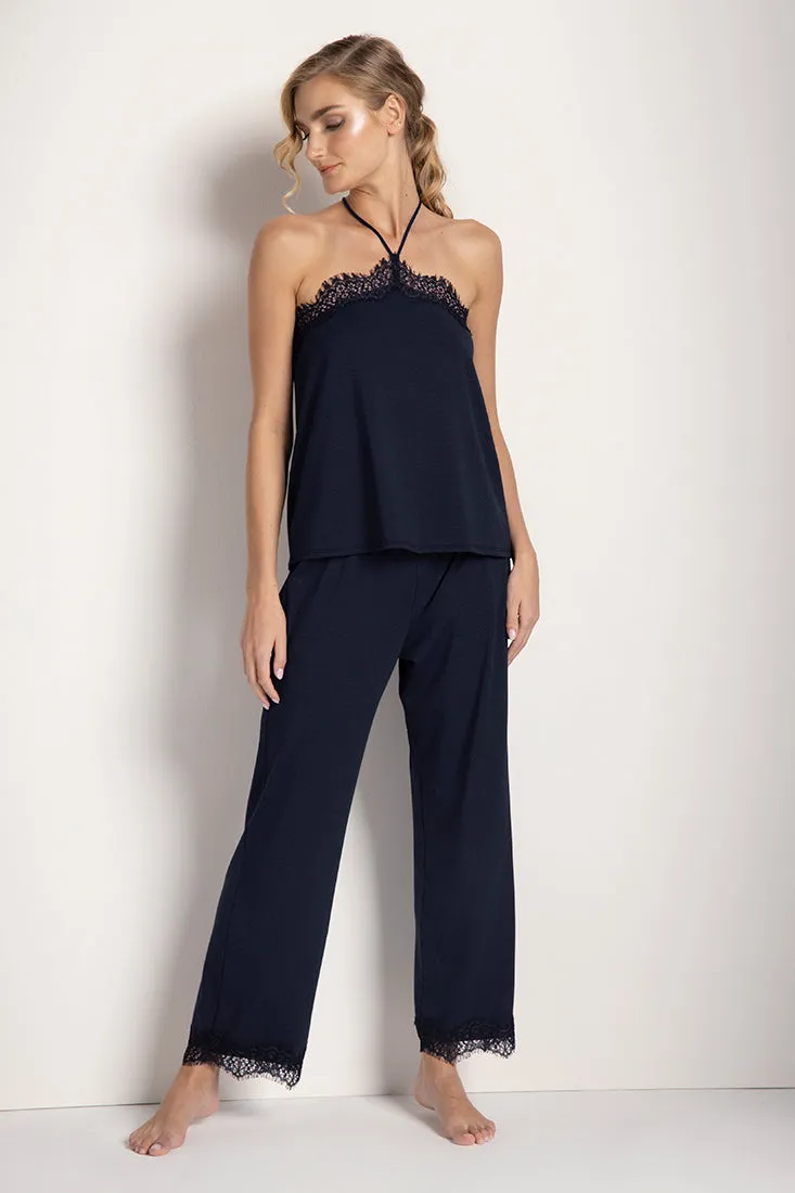 Capri pants