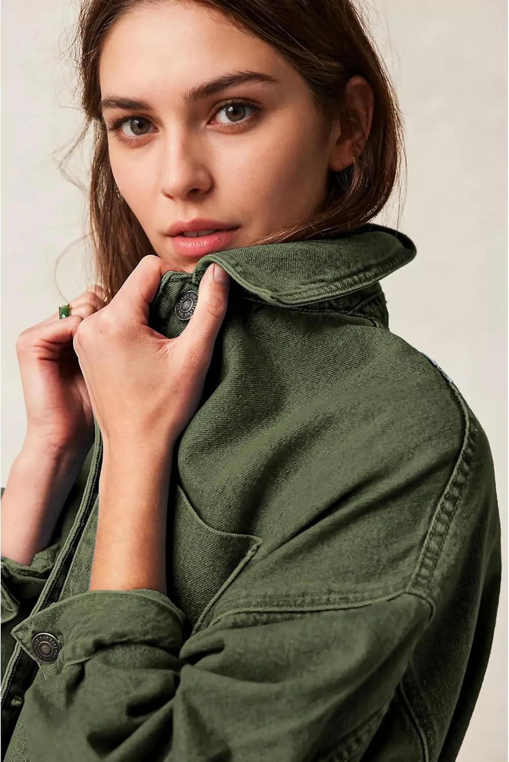 Women Denim Jackets Long Sleeve Plus Size Bottom Down Side Slit Vintage City Jean Jacket Shacket Coat with Pockets