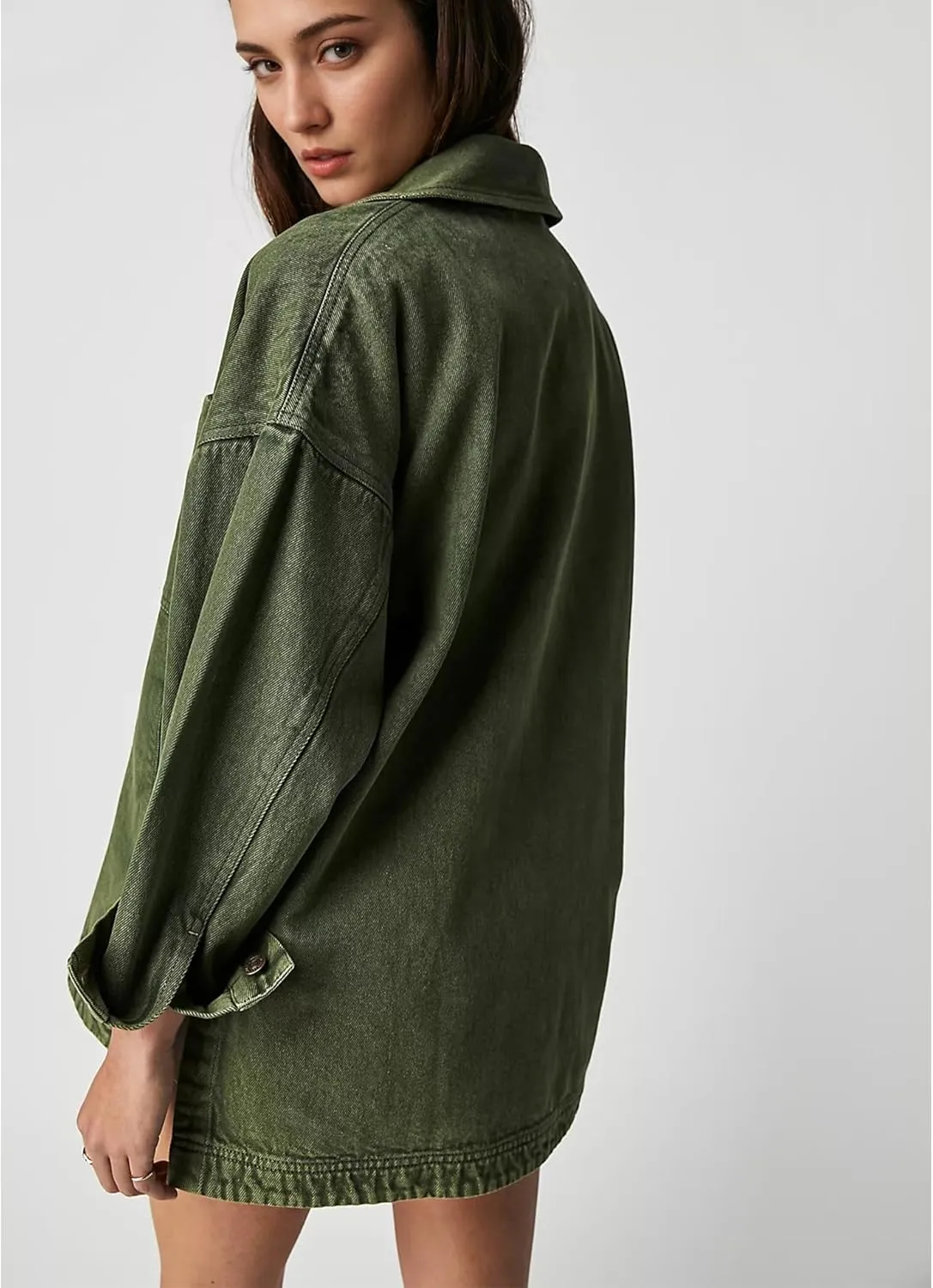 Women Denim Jackets Long Sleeve Plus Size Bottom Down Side Slit Vintage City Jean Jacket Shacket Coat with Pockets